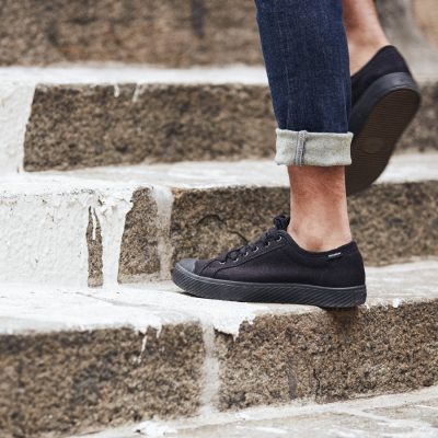 60年代後半の復刻スニーカー