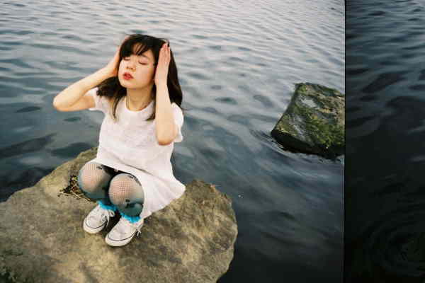 塩塚モエカ(羊文学)