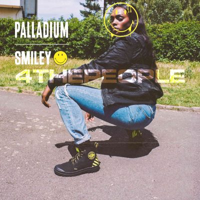 「熱狂と誇り」のスマイリーコラボ！この時代に足元からスマイルを